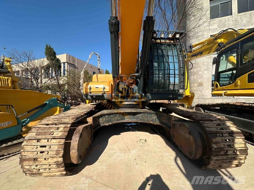 Hyundai Robex 520 VS Гусеничні екскаватори