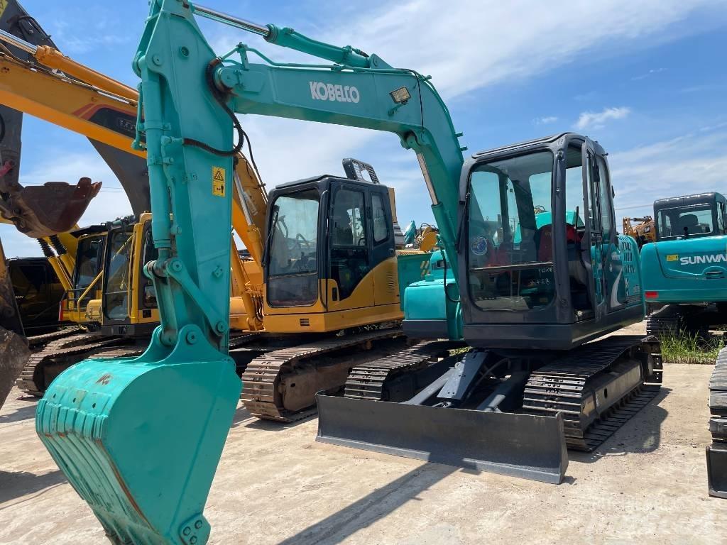 Kobelco SK 75 Гусеничні екскаватори