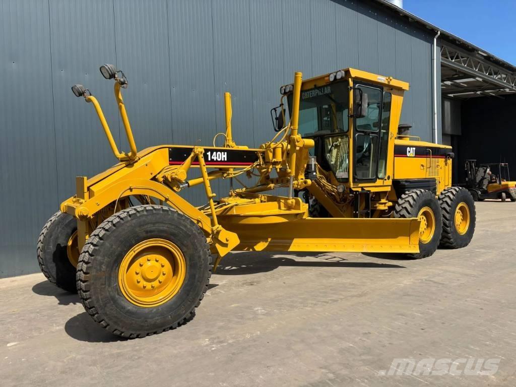 CAT 140H Грейдери