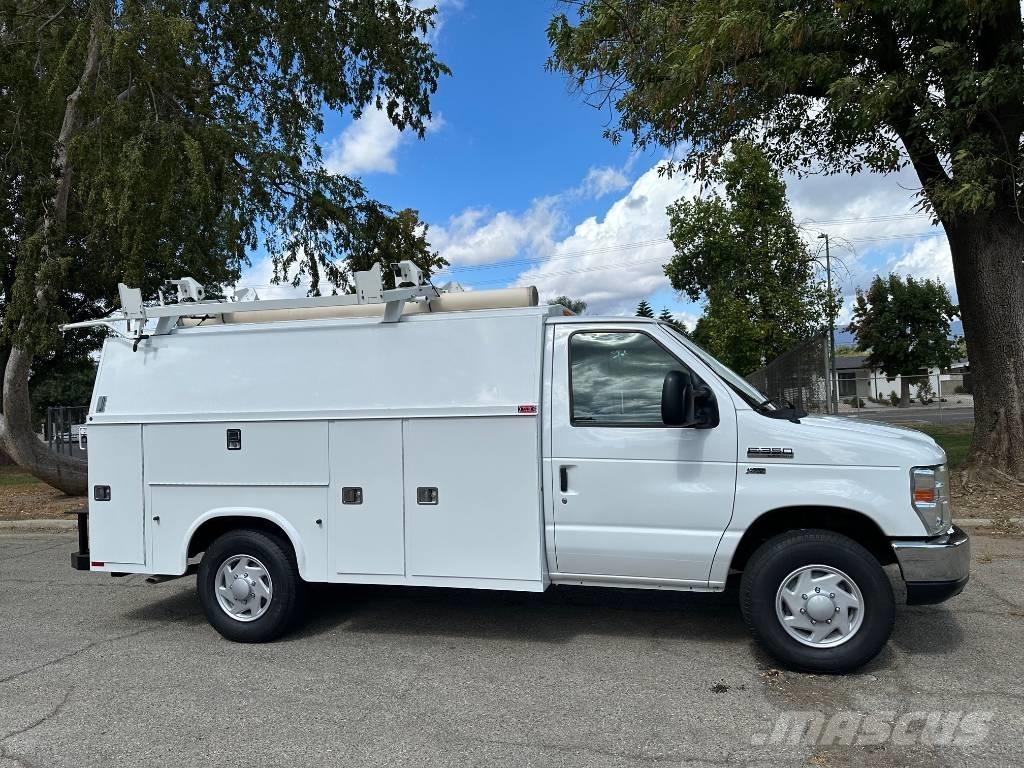 Ford E 350 Пікапи / Бічне розвантаження