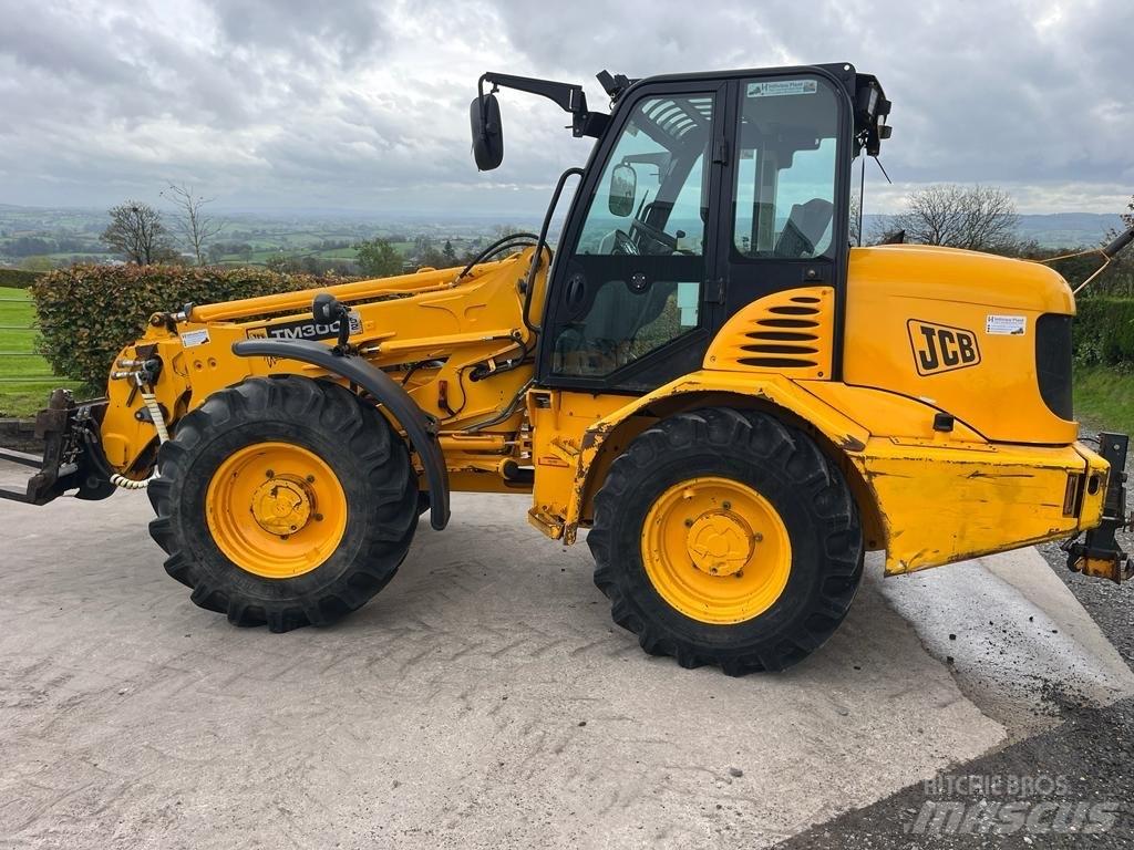 JCB TM 300 Телескопічний навантажувач