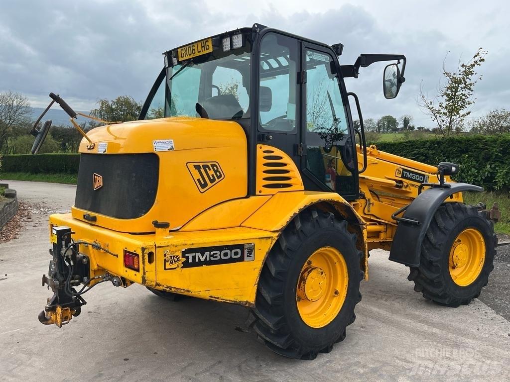 JCB TM 300 Телескопічний навантажувач