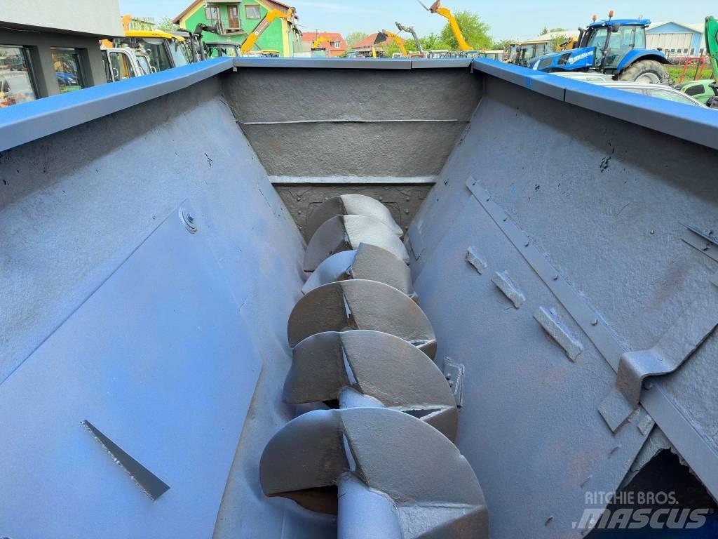 West 1600 Dual Розсіювачі гною
