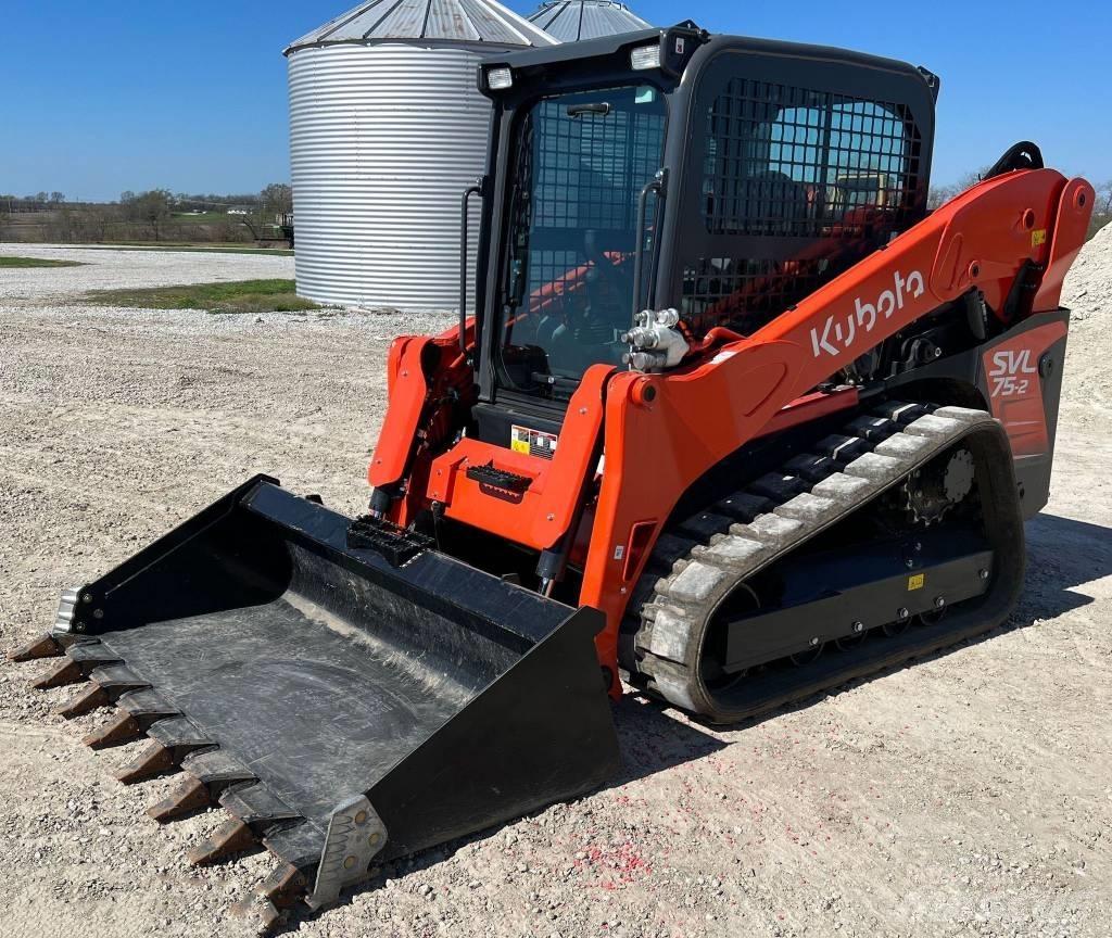 Kubota SVL75-2 Міні-навантажувачі