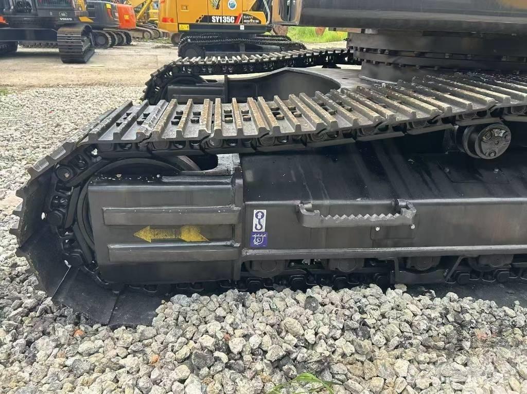 Volvo EC300 Гусеничні екскаватори
