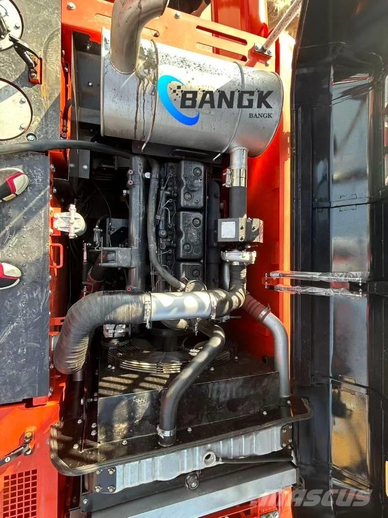 Doosan 340 Гусеничні екскаватори