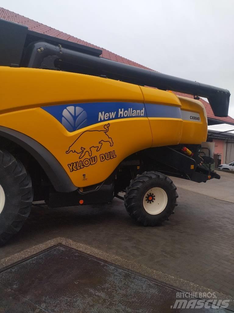 New Holland CX 8040 Зернозбиральні комбайни