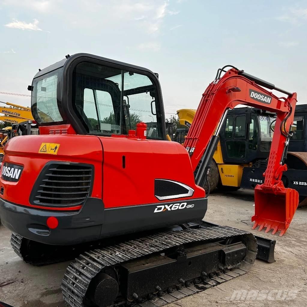 Doosan DX60-9C Міні-екскаватори < 7т