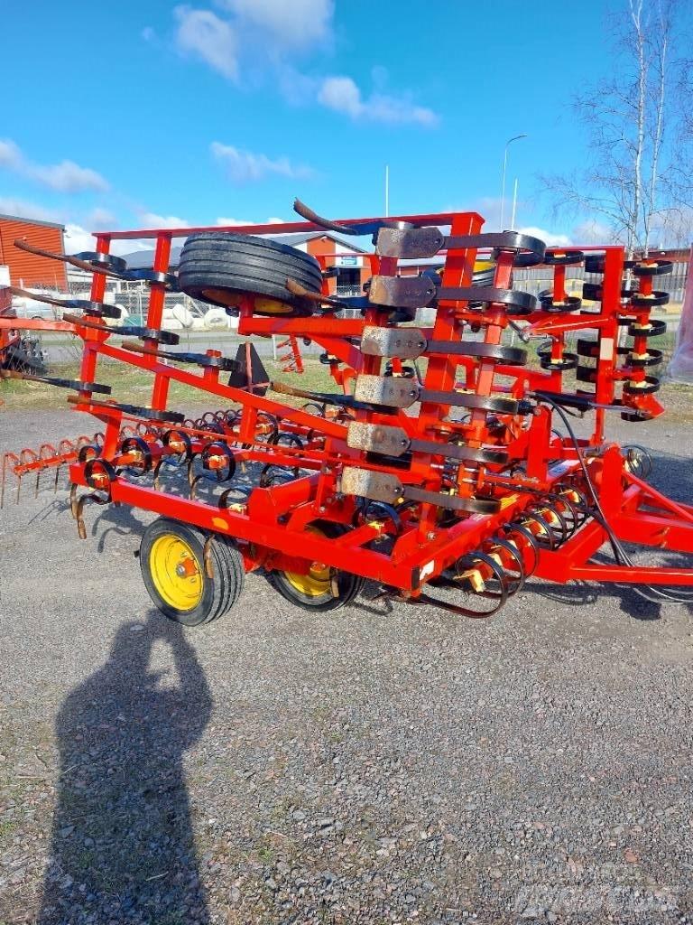 Väderstad NZF 450 Борони