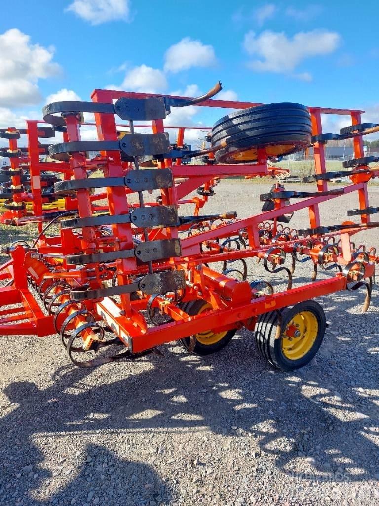 Väderstad NZF 450 Борони