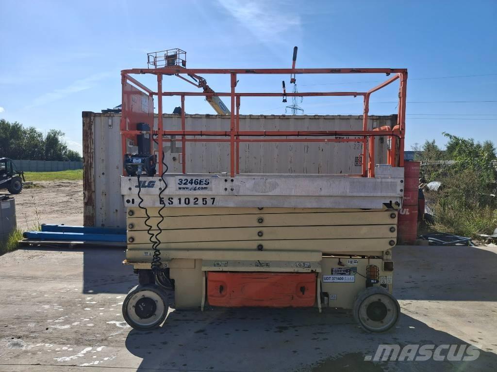 JLG 3246ES Підйомники-ножиці