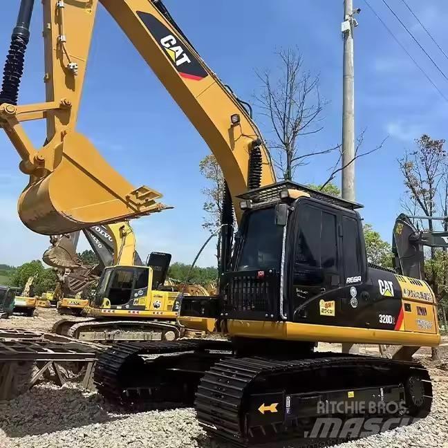 CAT CAT320D Гусеничні екскаватори