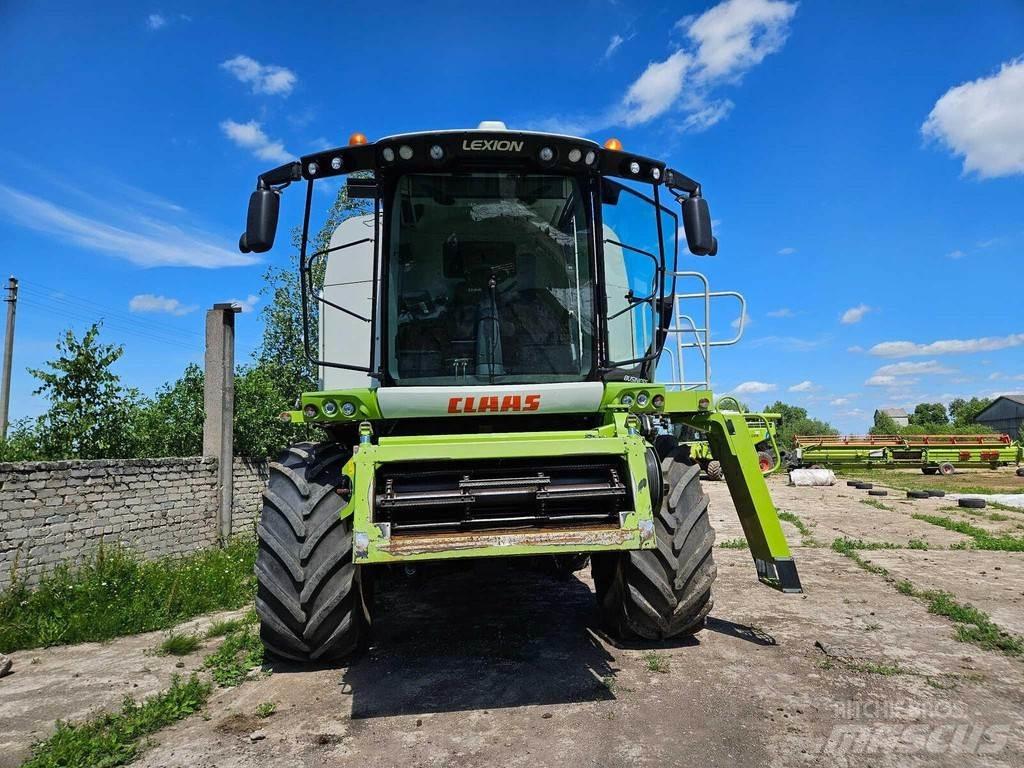CLAAS Lexion 770 Зернозбиральні комбайни