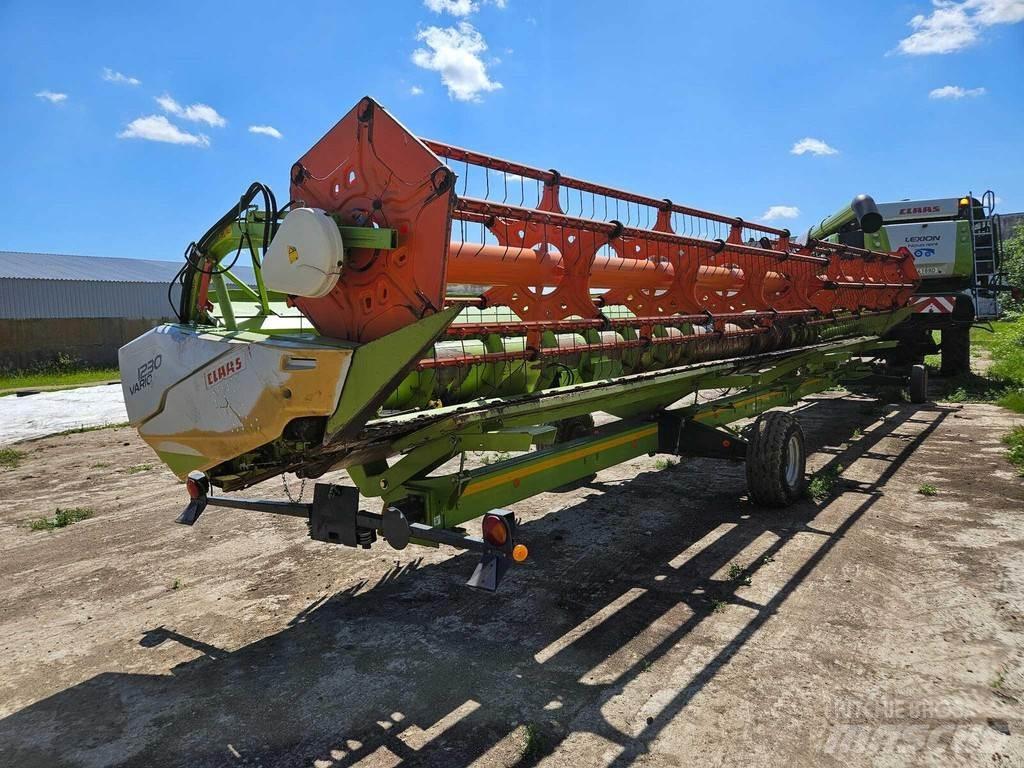 CLAAS Lexion 770 Зернозбиральні комбайни
