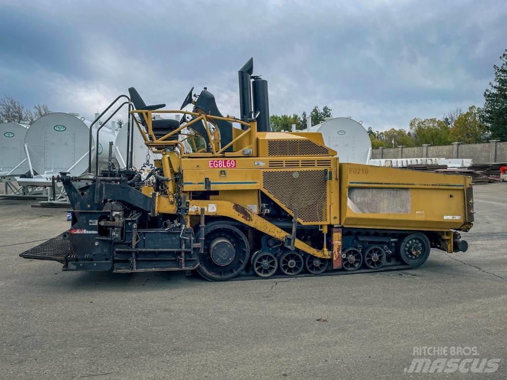 CAT AP 1055 D Асфальтовкладачі