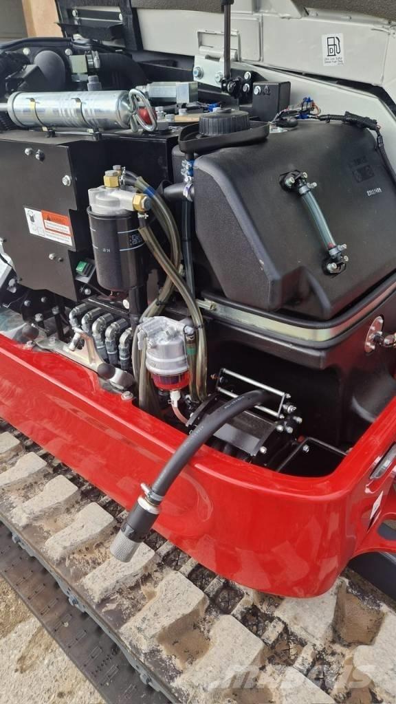 Takeuchi TB 350 R Середні екскаватори 7т. - 12т.