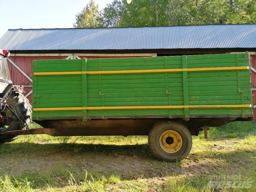  Perävaunu n. 10m3 Причепи перевантажувачі зерна