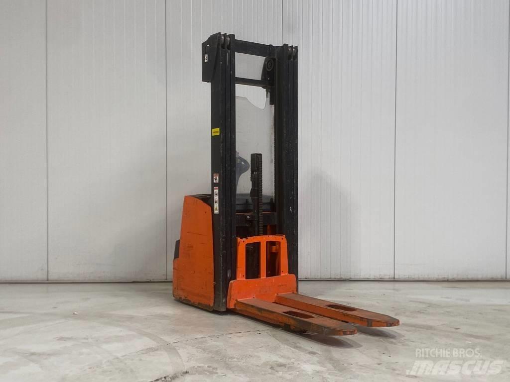 Hyster S1.4 Ручний візок