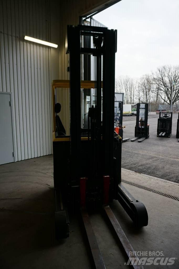 Hyster R1.4 Річ-трак із високим підйомом