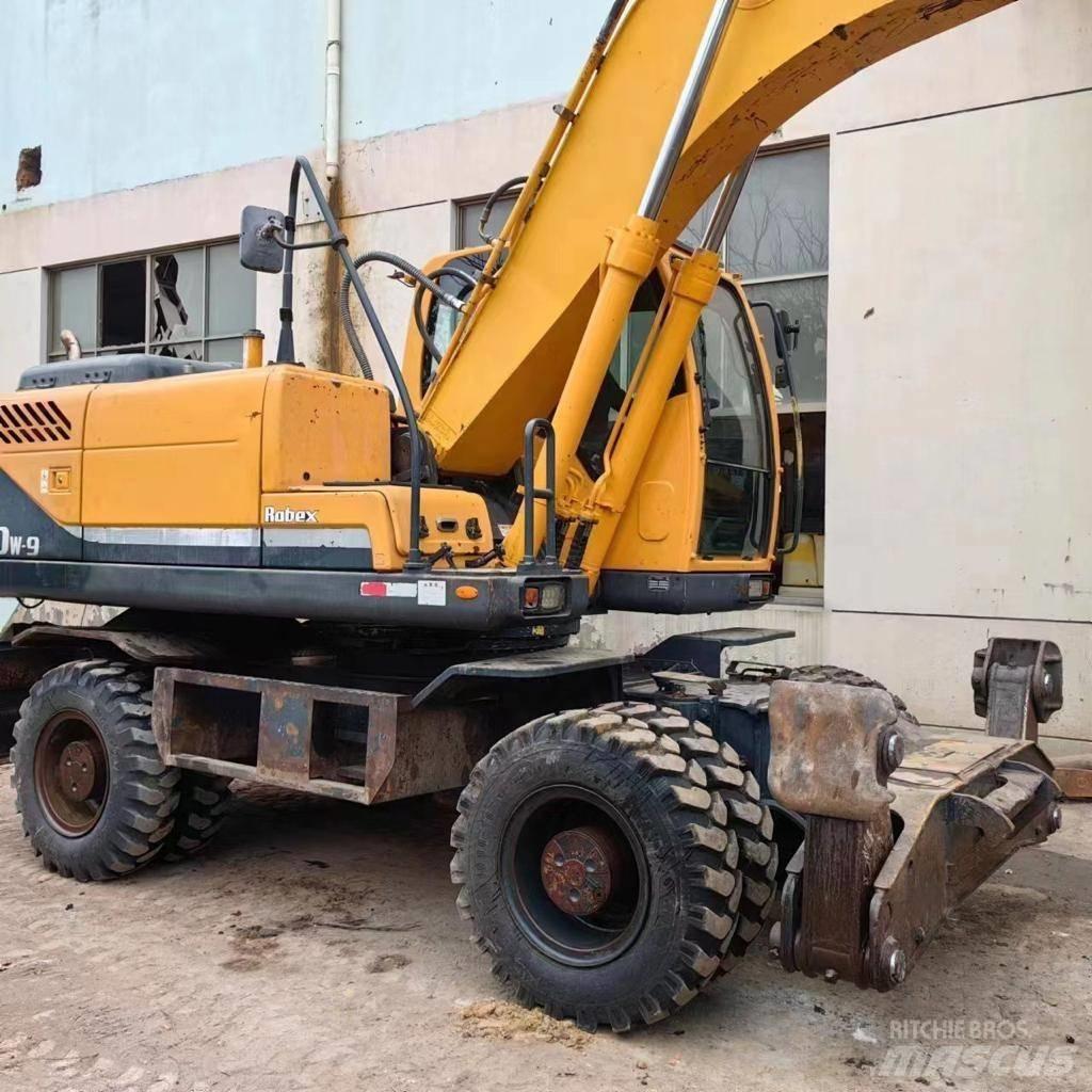 Hyundai 210-9 Екскаватори з прямою лопатою