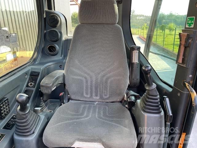 Hyundai R 80 CR-9A Середні екскаватори 7т. - 12т.