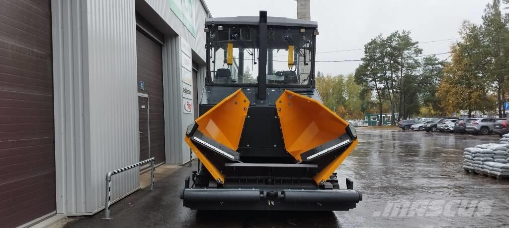 ABG 6820 Асфальтовкладачі