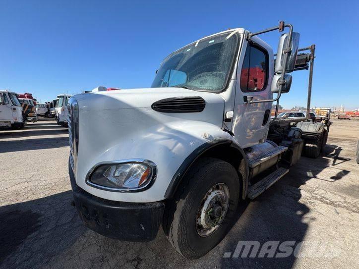 Freightliner M2 Контейнеровози