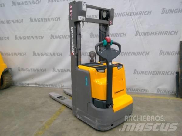 Jungheinrich EJC 214 Ручний візок