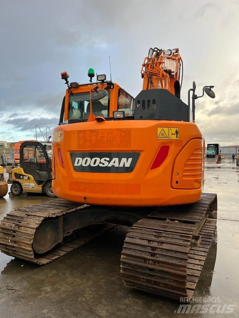 Doosan DX140 LCR Гусеничні екскаватори
