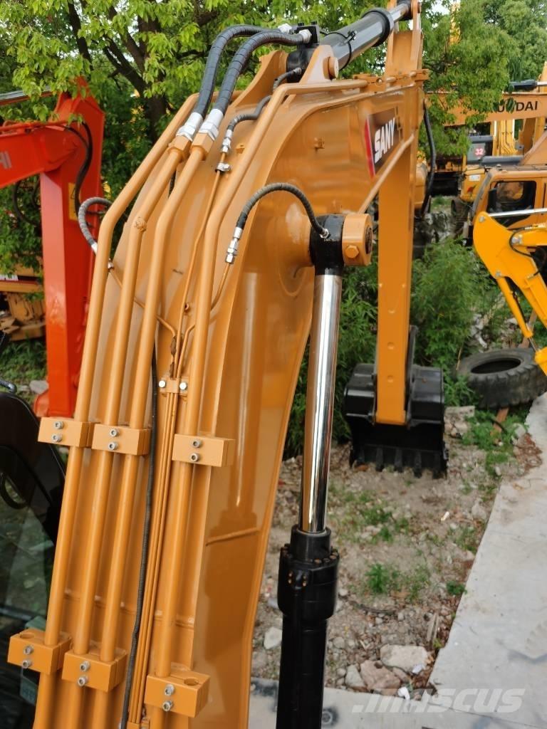 Sany SY 135 C Гусеничні екскаватори