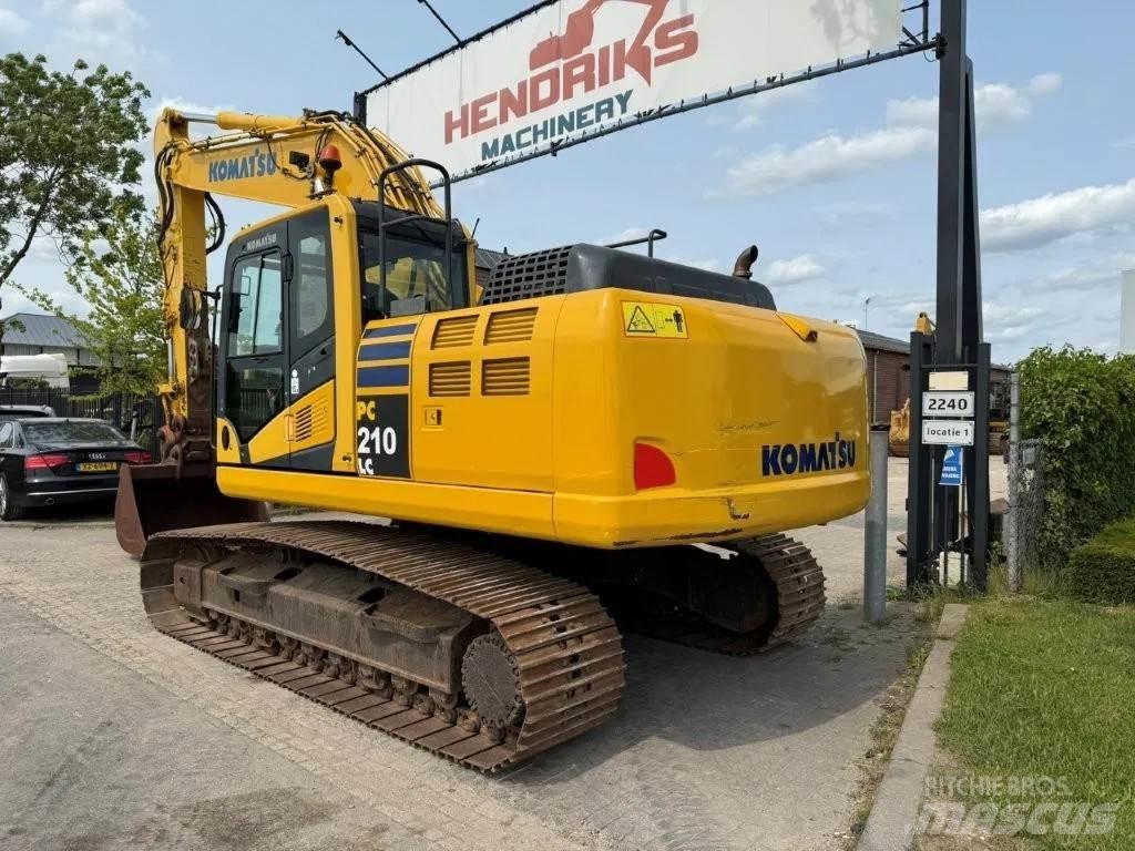 Komatsu PC210LC-10 Гусеничні екскаватори