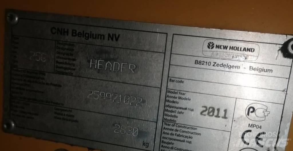 New Holland CX 8090 Зернозбиральні комбайни