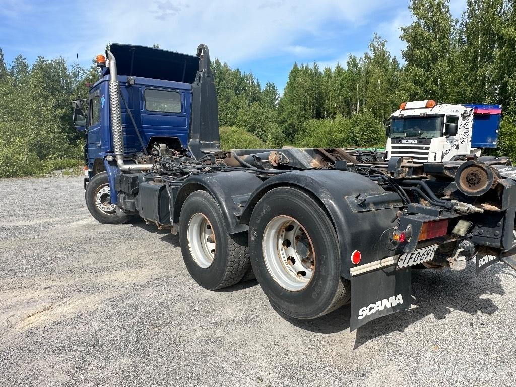 Scania 113 Вантажівки з гаковим підйомом