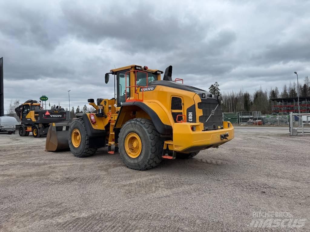 Volvo L 180 H Фронтальні навантажувачі