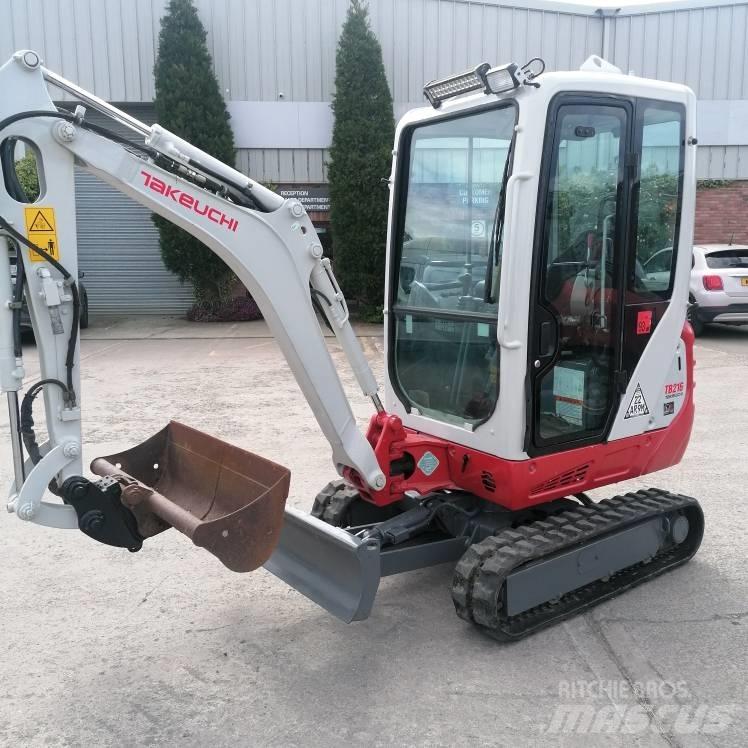 Takeuchi TB216 Міні-екскаватори < 7т