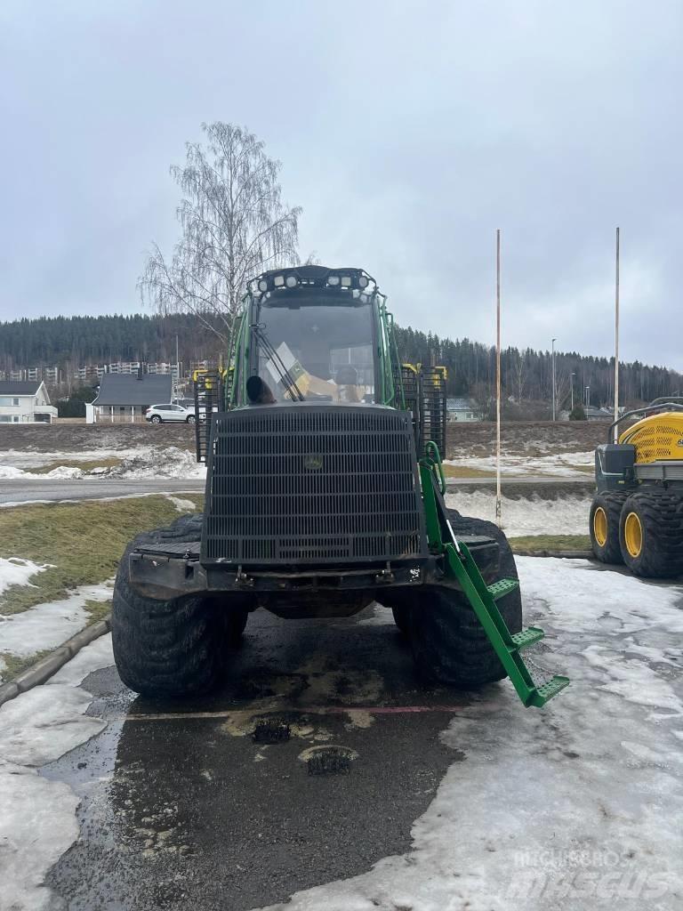 John Deere 1210 E Форвардери