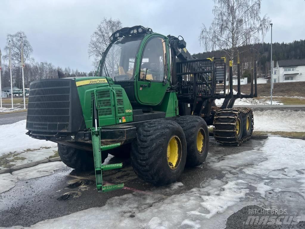 John Deere 1210 E Форвардери