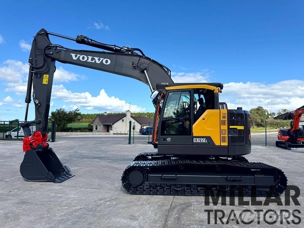 Volvo ECR235EL Гусеничні екскаватори