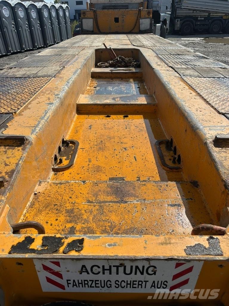 Faymonville STZ-3AU Низькорамні напівпричепи