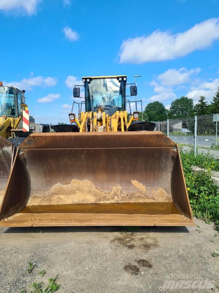 Hyundai HL 770-9 Фронтальні навантажувачі