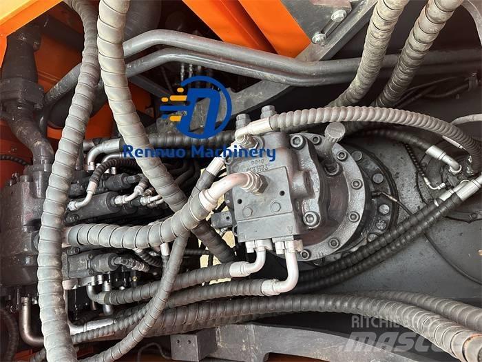 Doosan DX 300LC-9C Гусеничні екскаватори