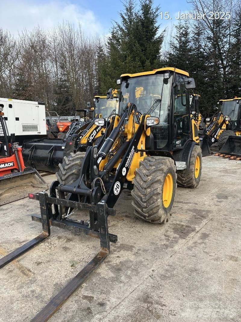 JCB 407 Фронтальні навантажувачі