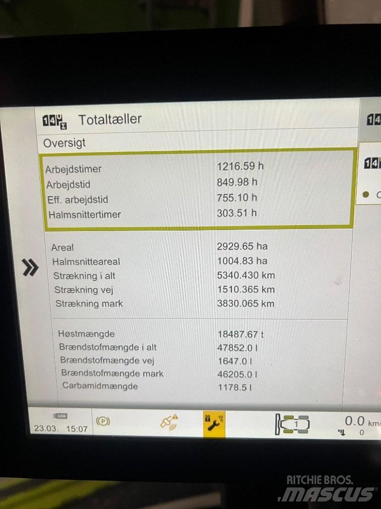 CLAAS Lexion 8700 Зернозбиральні комбайни