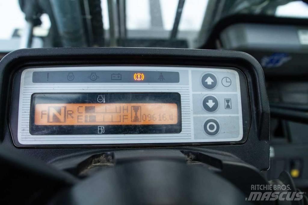 Nissan WG1F4A50Y Дизельні навантажувачі