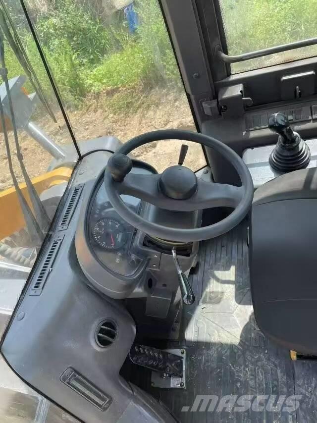 SDLG LG956L Фронтальні навантажувачі