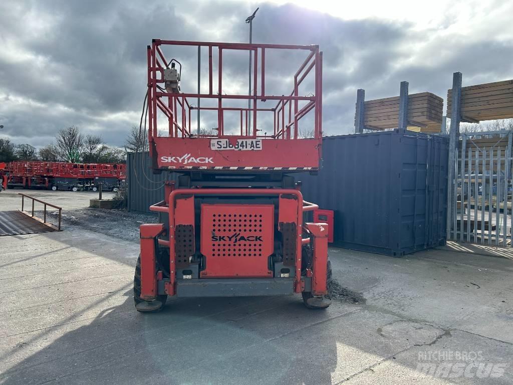 SkyJack SJ 8841 RT Підйомники-ножиці