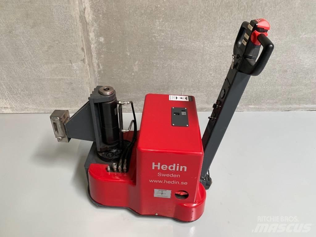  Hedin PTT3 Тягачі колісні