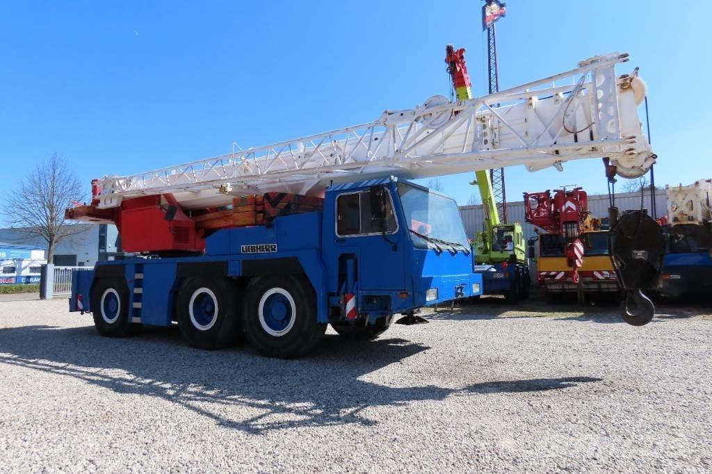 Liebherr LTM 1050-1 автокрани