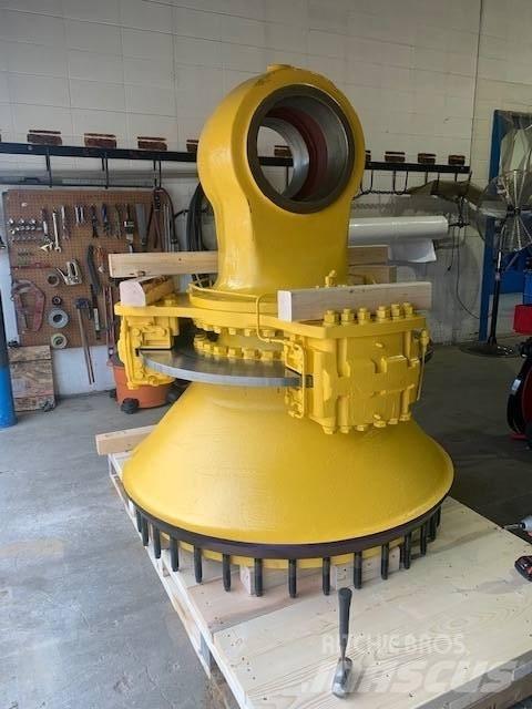 Komatsu 830 E Зчленовані самоскиди