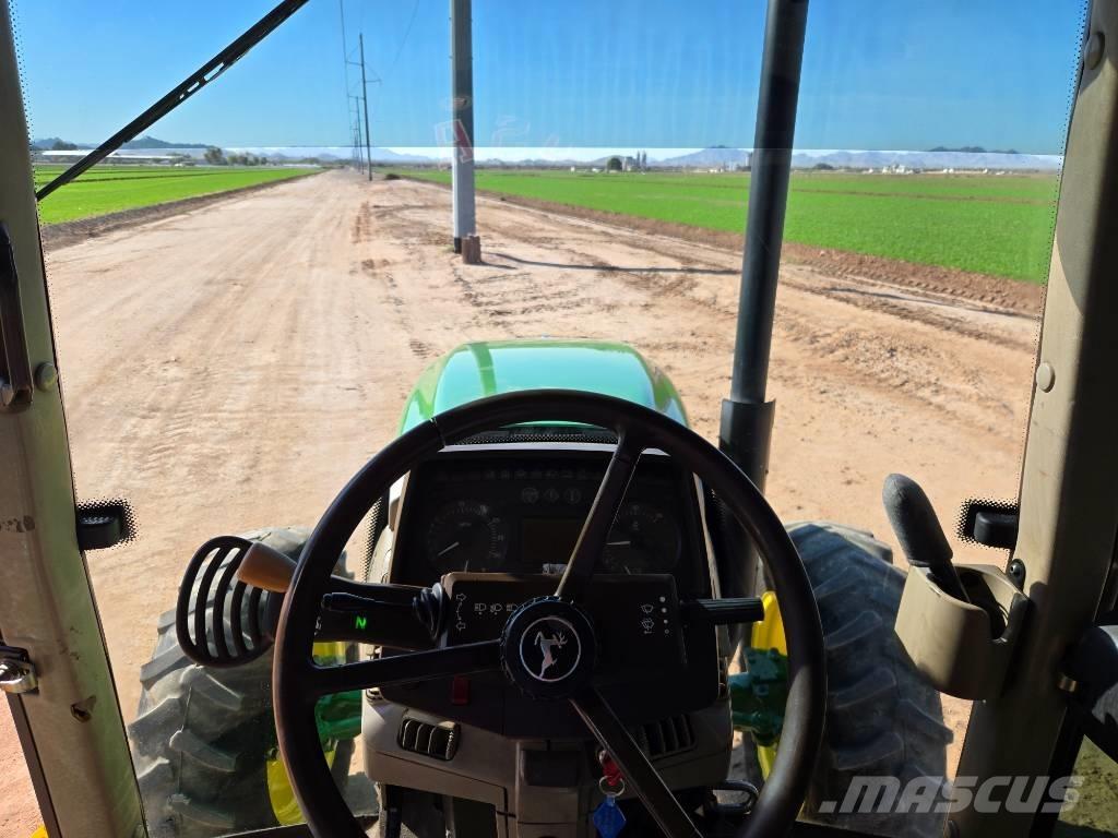 John Deere 6320 Трактори